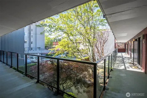 752 Bellevue Avenue E Seattle WA 98102