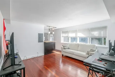 752 Bellevue Avenue E Seattle WA 98102