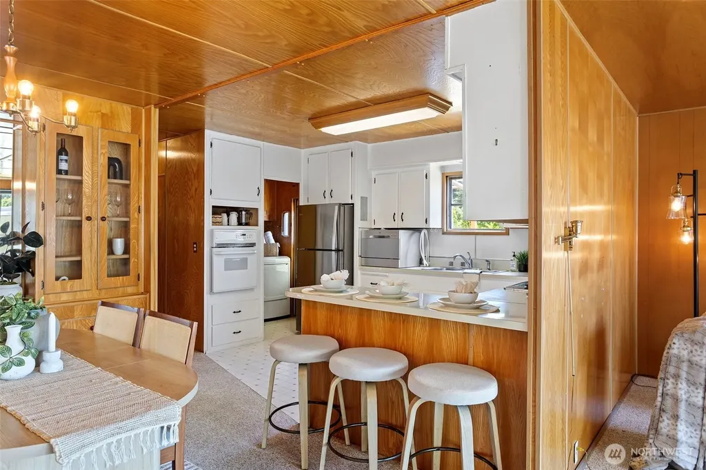 3702 Hunt Street Gig Harbor WA 98335