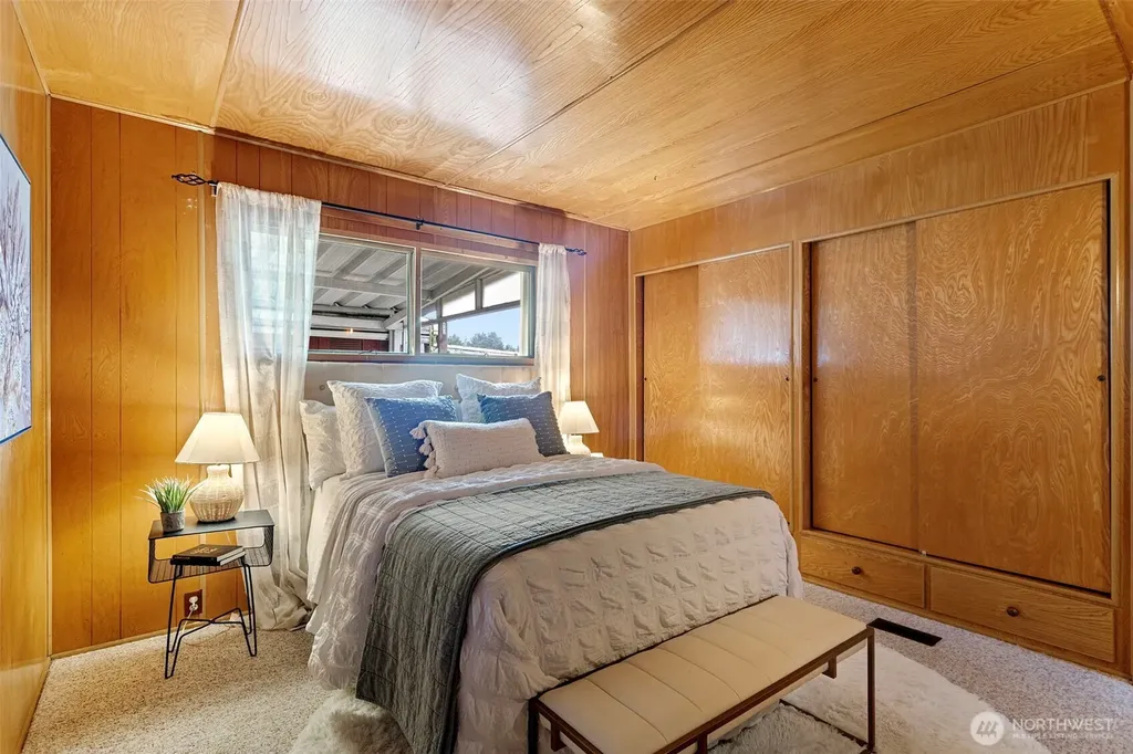 3702 Hunt Street Gig Harbor WA 98335
