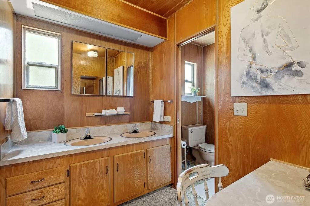 3702 Hunt Street Gig Harbor WA 98335