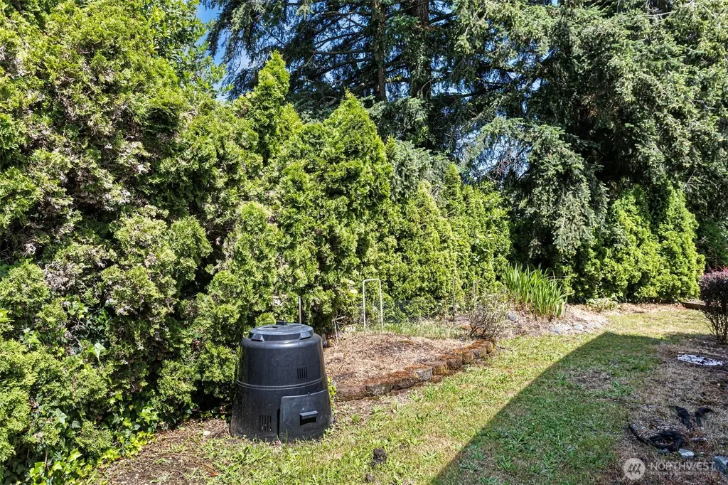 3702 Hunt Street Gig Harbor WA 98335