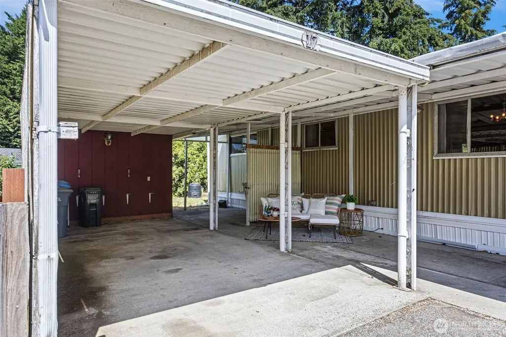 3702 Hunt Street Gig Harbor WA 98335