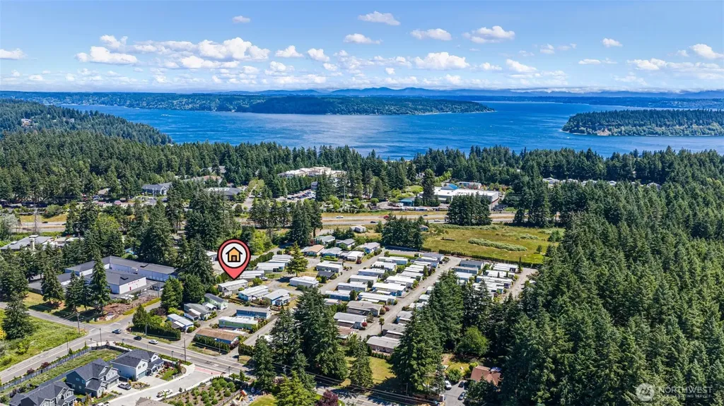 3702 Hunt Street Gig Harbor WA 98335
