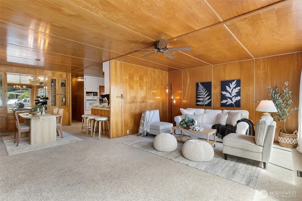 3702 Hunt Street Gig Harbor WA 98335