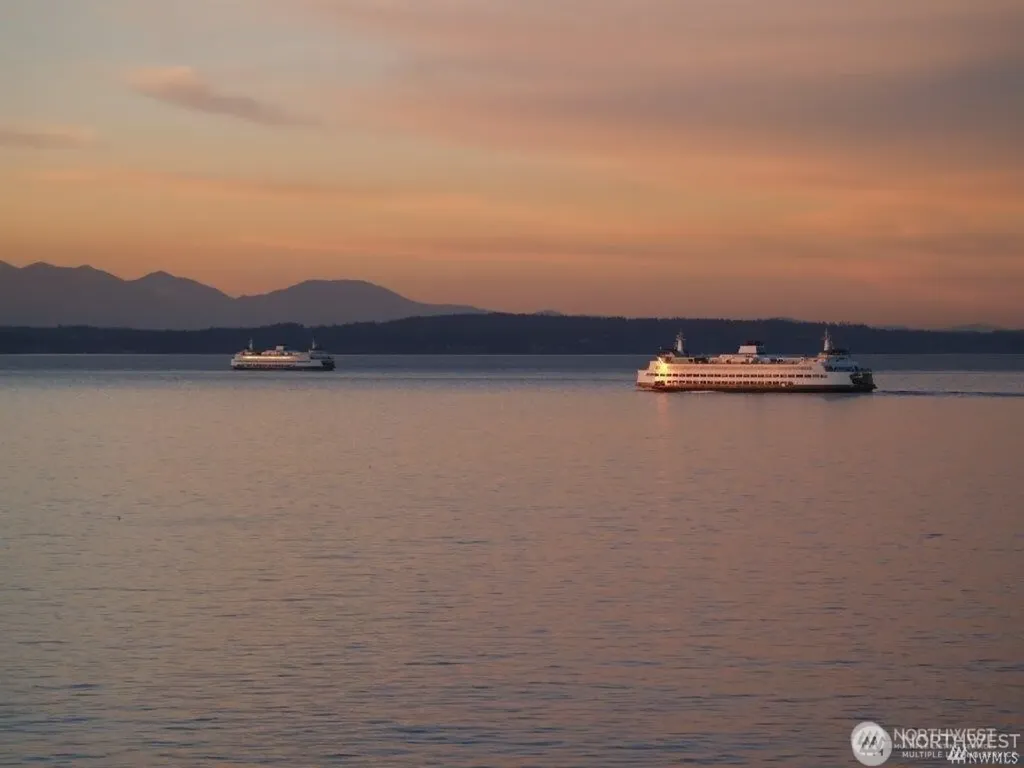 3015 Alki Avenue SW Seattle WA 98116