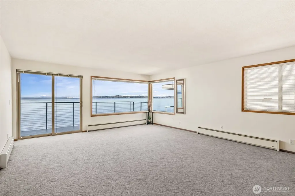 3015 Alki Avenue SW Seattle WA 98116