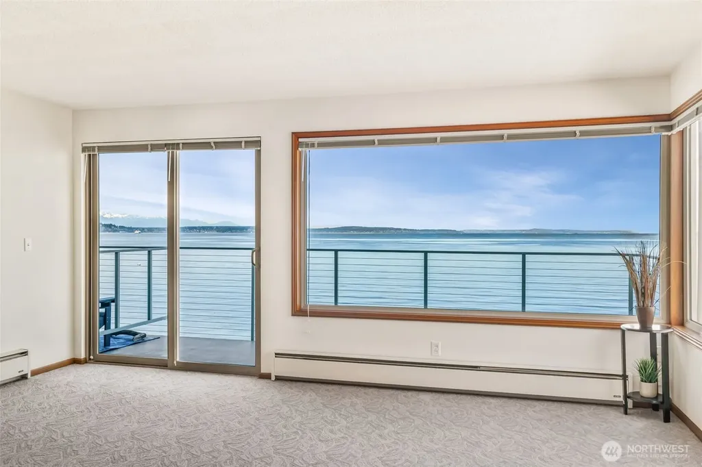 3015 Alki Avenue SW Seattle WA 98116