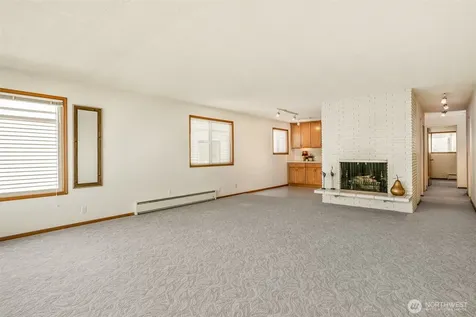3015 Alki Avenue SW Seattle WA 98116