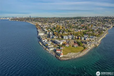 3015 Alki Avenue SW Seattle WA 98116