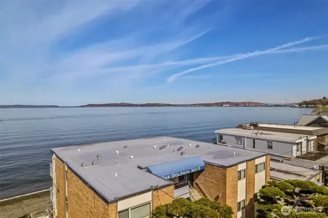 3015 Alki Avenue SW Seattle WA 98116