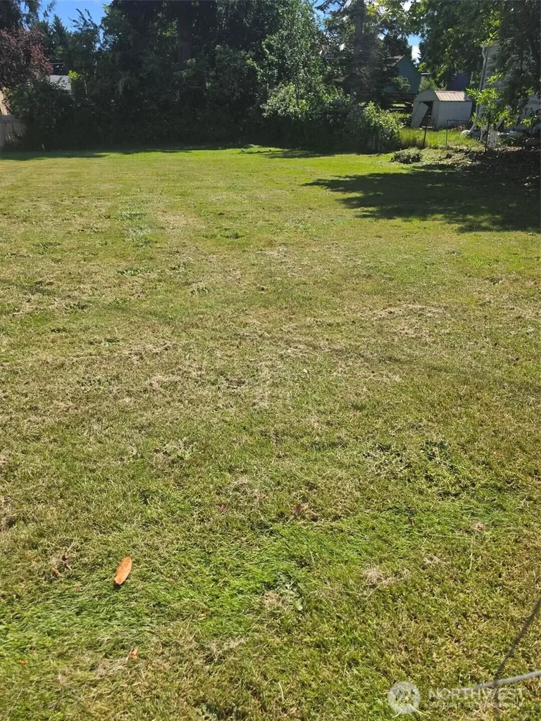1718 Snyder Avenue Bremerton WA 98312