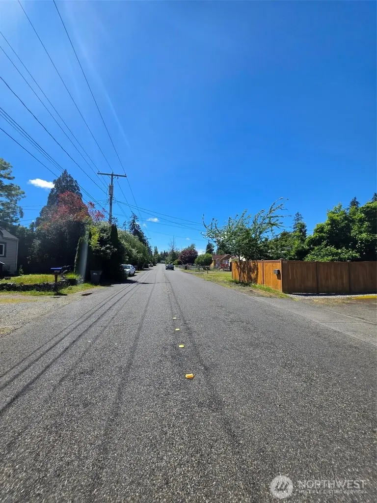 1718 Snyder Avenue Bremerton WA 98312