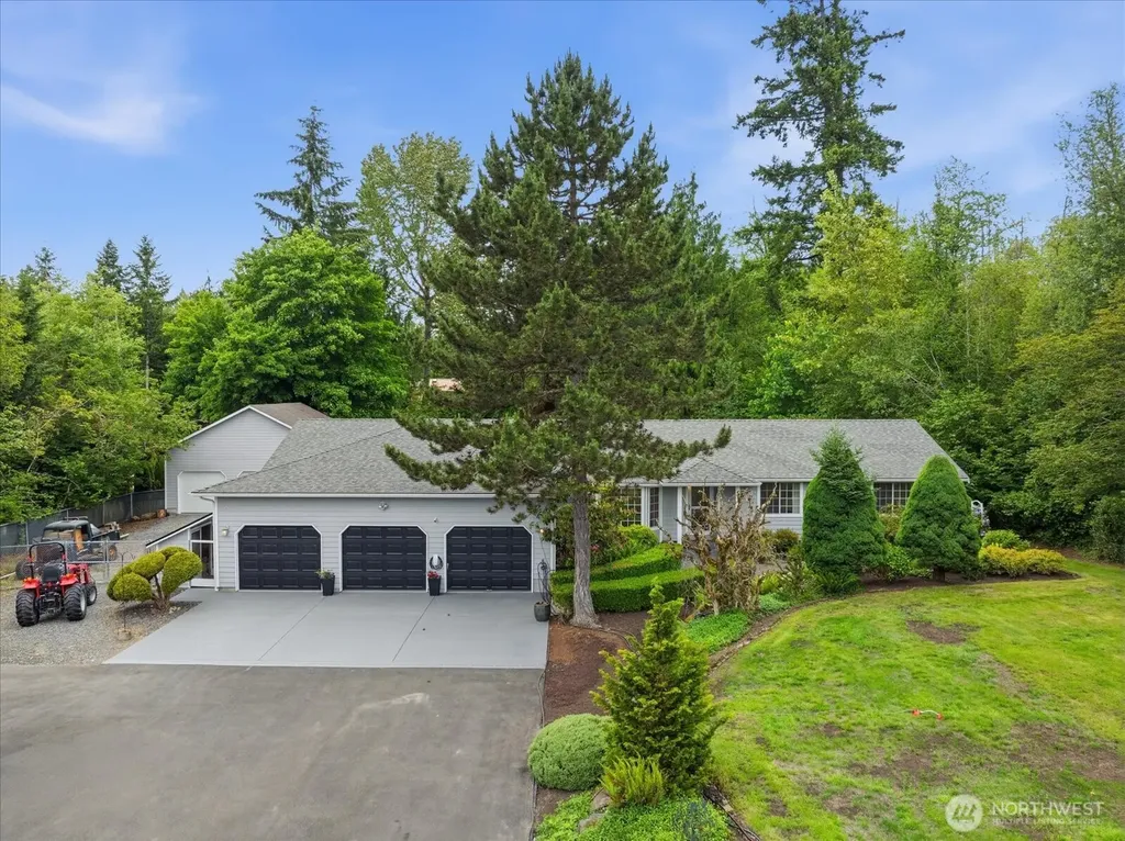 15023 228th St SE Snohomish WA 98296