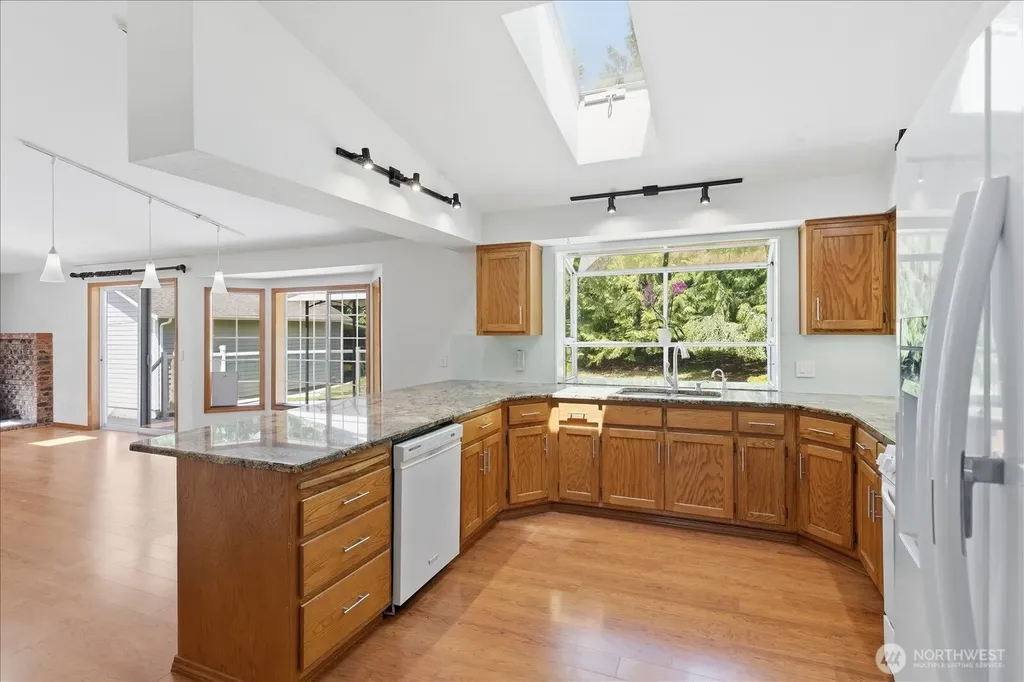 15023 228th St SE Snohomish WA 98296