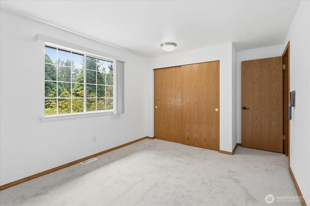 15023 228th St SE Snohomish WA 98296