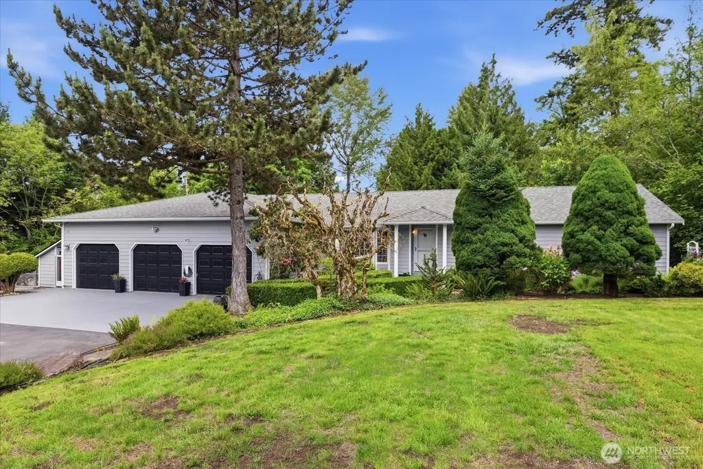 15023 228th St SE Snohomish WA 98296