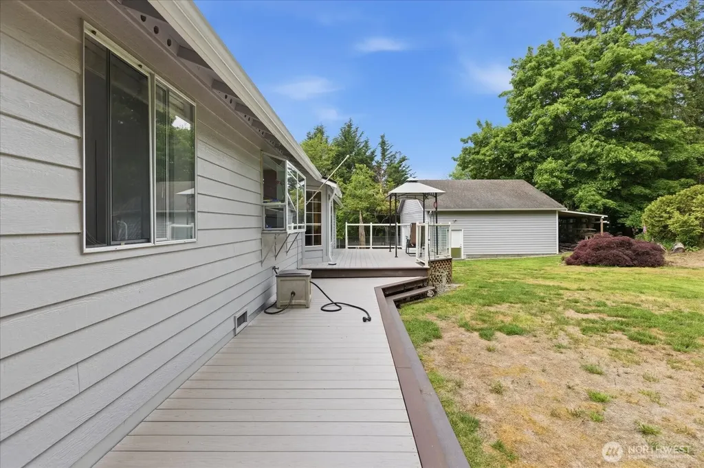 15023 228th St SE Snohomish WA 98296