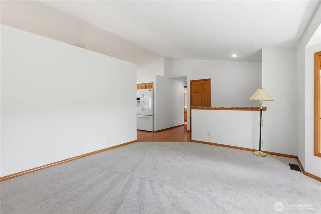 15023 228th St SE Snohomish WA 98296