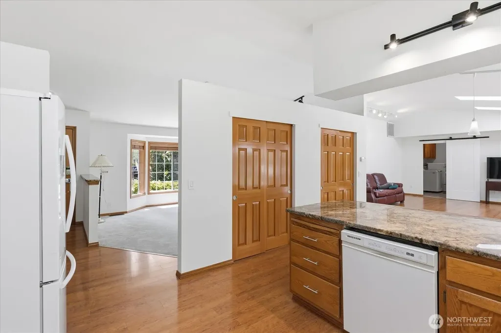 15023 228th St SE Snohomish WA 98296