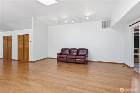 15023 228th St SE Snohomish WA 98296