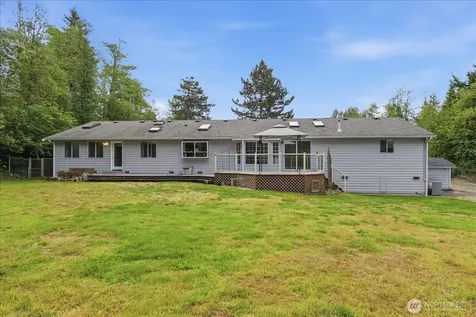 15023 228th St SE Snohomish WA 98296