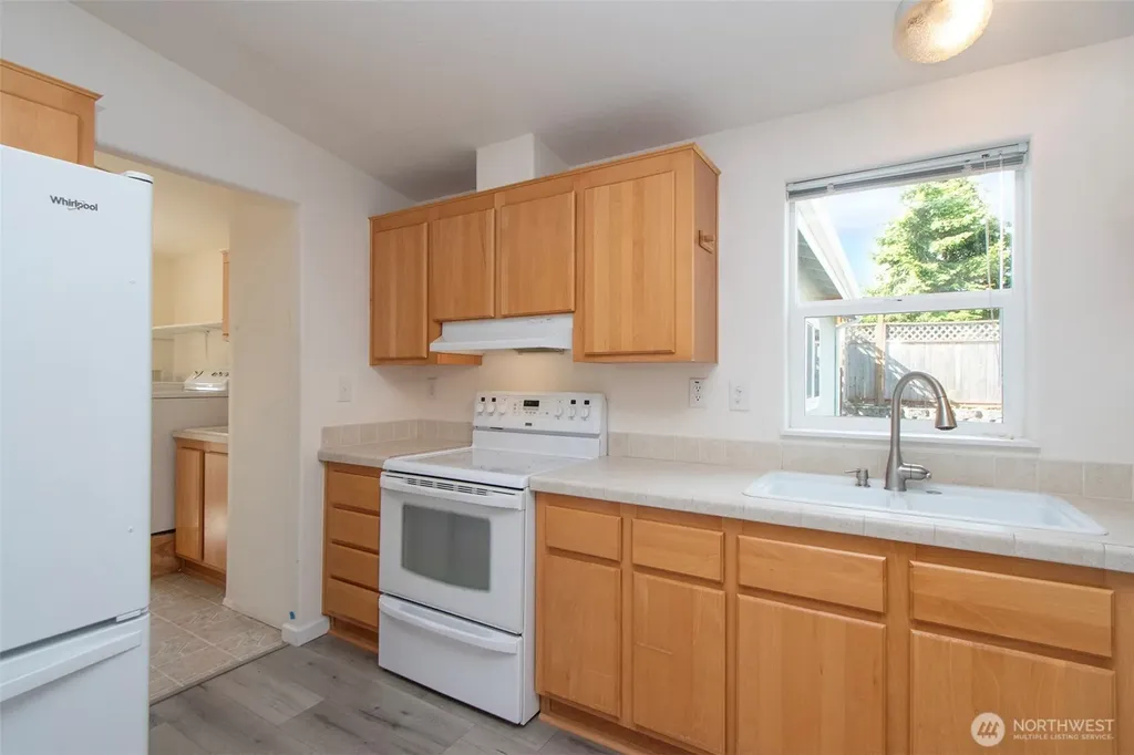 2532 W 16th Street Port Angeles WA 98363
