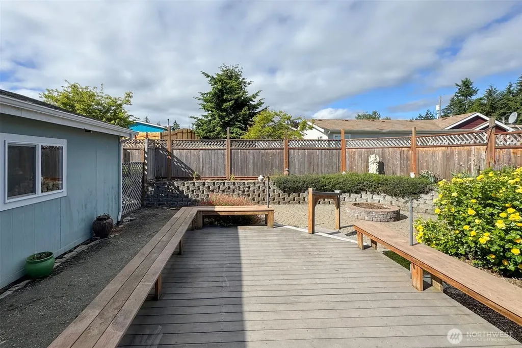 2532 W 16th Street Port Angeles WA 98363