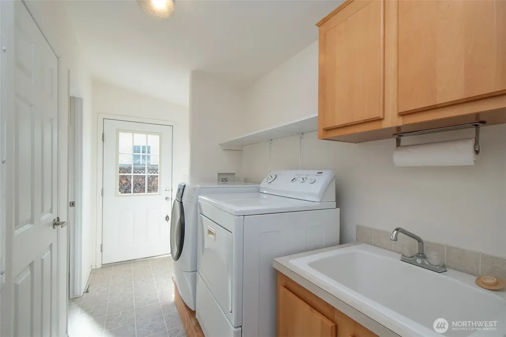 2532 W 16th Street Port Angeles WA 98363