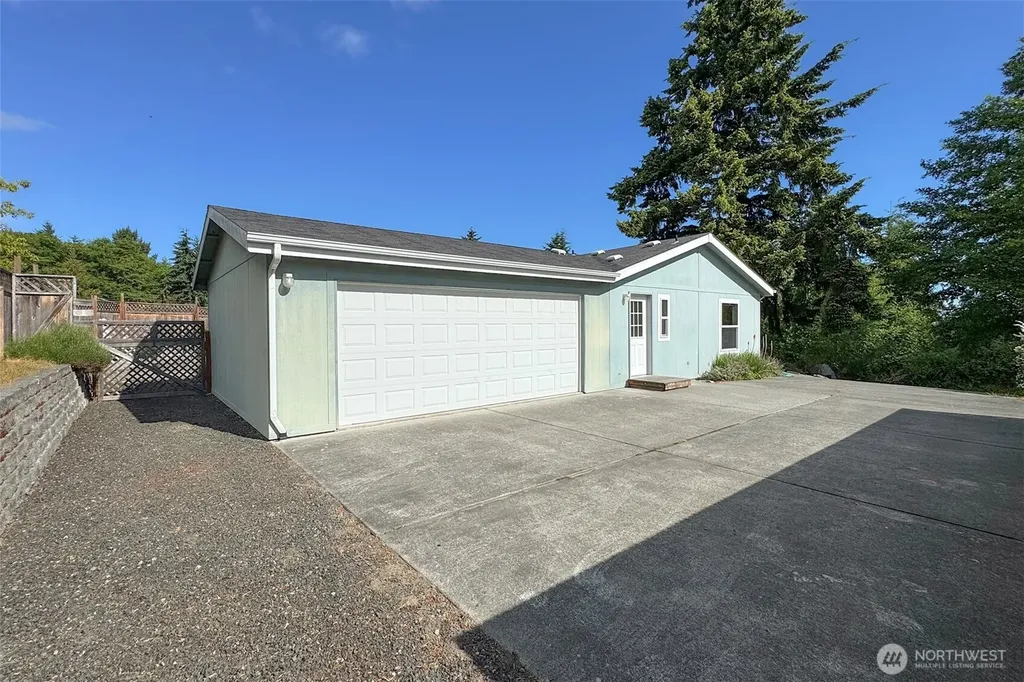 2532 W 16th Street Port Angeles WA 98363