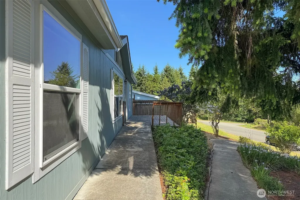 2532 W 16th Street Port Angeles WA 98363