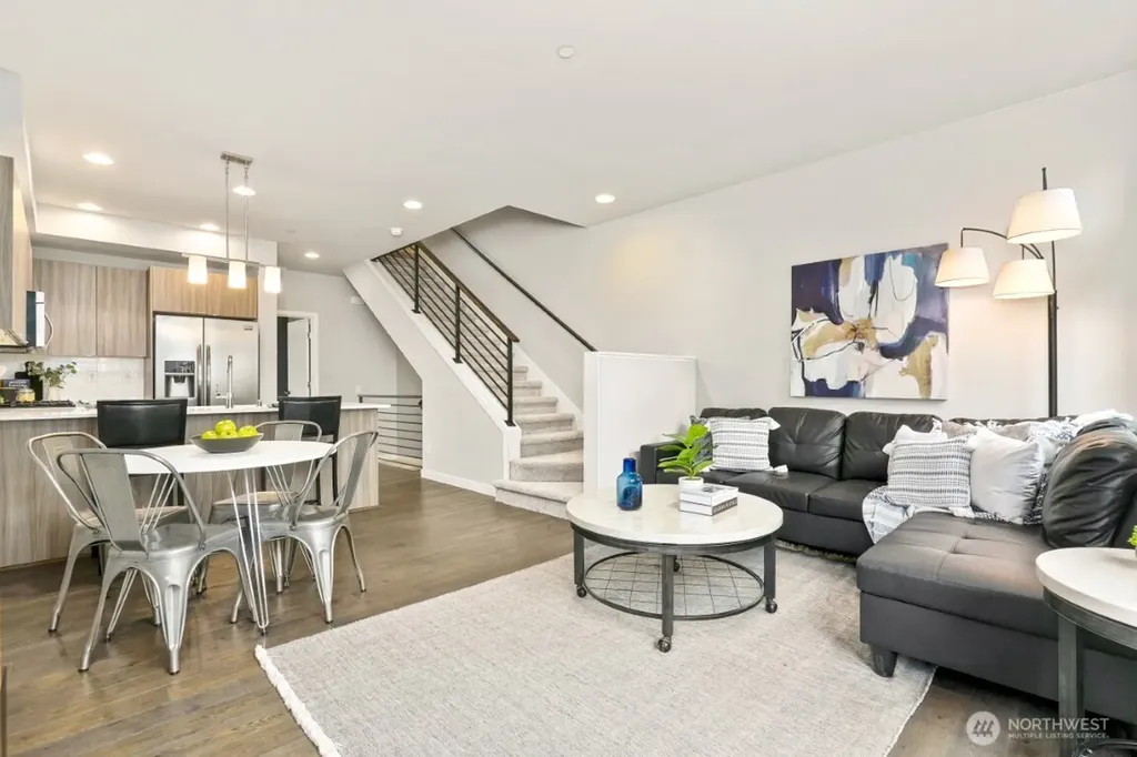 2041 NW Talus Drive Issaquah WA 98027