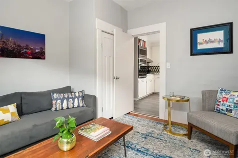 2418 Queen Anne Avenue N Seattle WA 98109