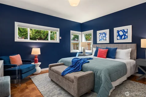 2418 Queen Anne Avenue N Seattle WA 98109