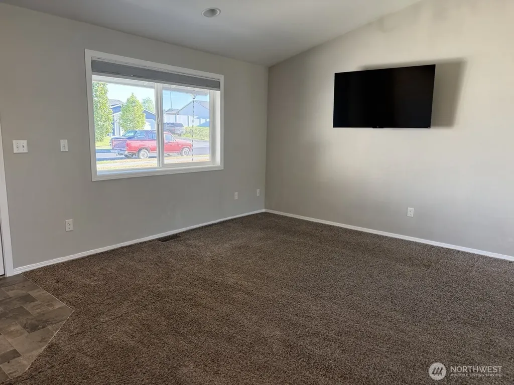 1316 W Electra Street Moses Lake WA 98837