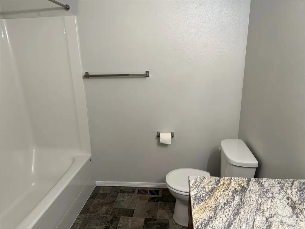 1316 W Electra Street Moses Lake WA 98837