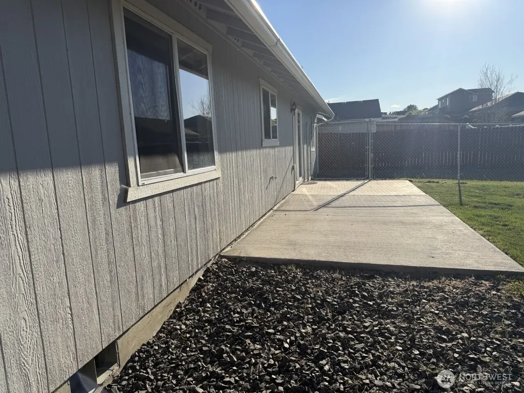 1316 W Electra Street Moses Lake WA 98837