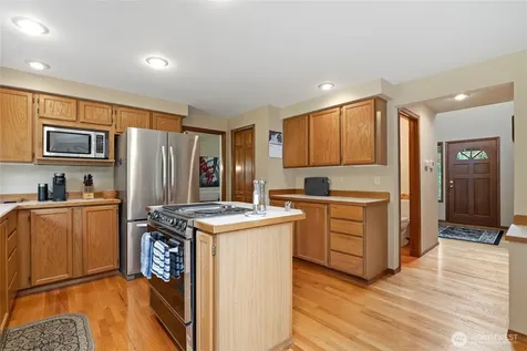7634 116th Court SE Newcastle WA 98056