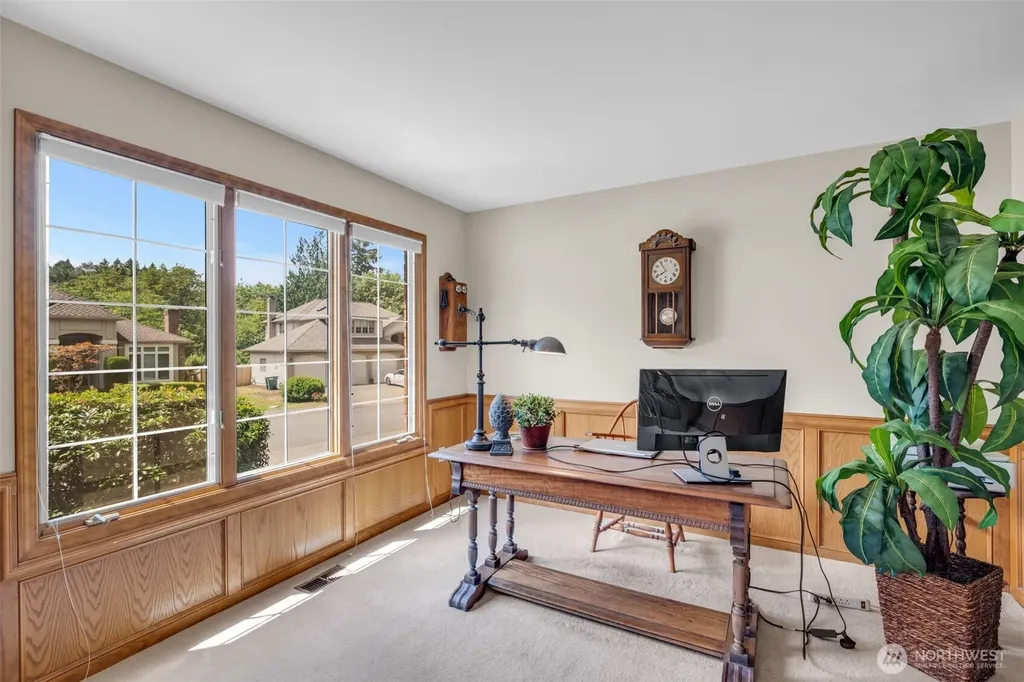 15454 SE 67th Street Bellevue WA 98006