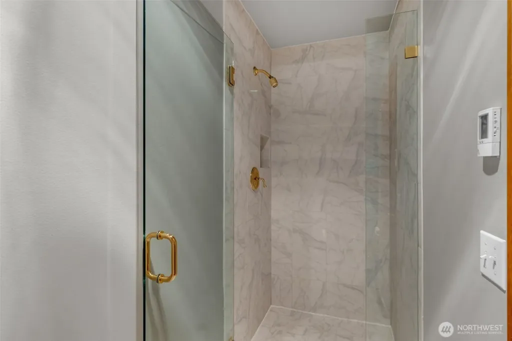 15454 SE 67th Street Bellevue WA 98006