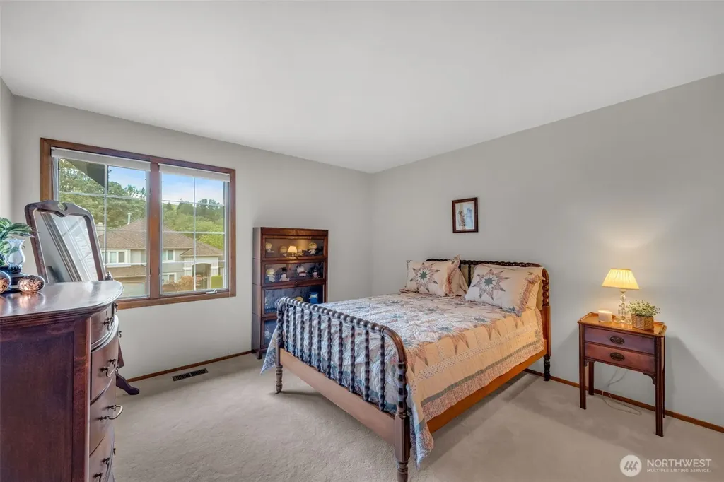 15454 SE 67th Street Bellevue WA 98006
