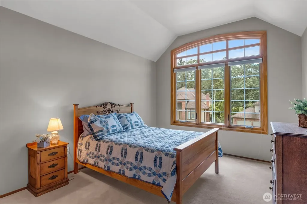 15454 SE 67th Street Bellevue WA 98006