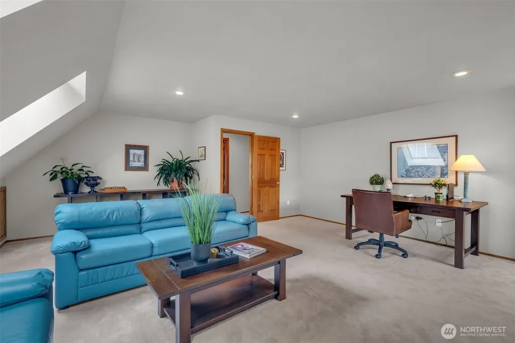 15454 SE 67th Street Bellevue WA 98006