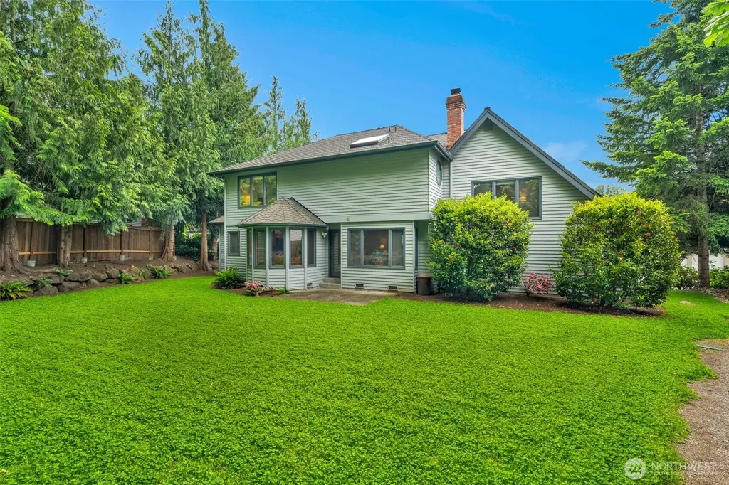 15454 SE 67th Street Bellevue WA 98006