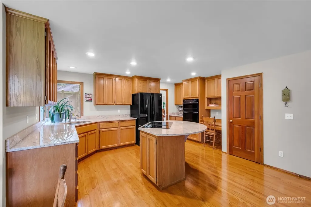 15454 SE 67th Street Bellevue WA 98006