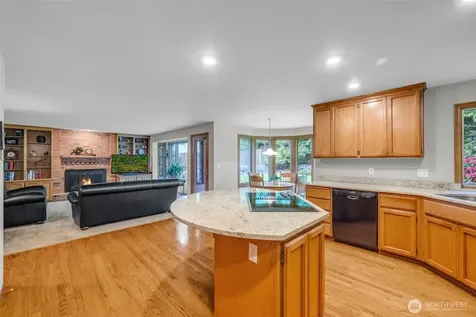 15454 SE 67th Street Bellevue WA 98006