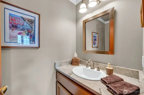 15454 SE 67th Street Bellevue WA 98006