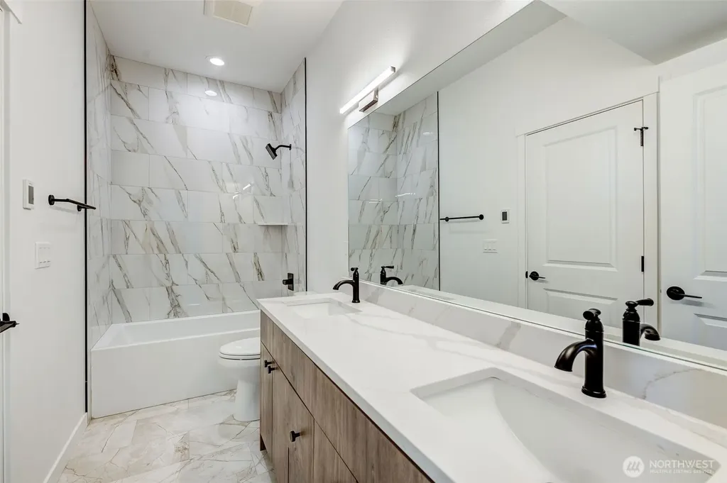209 W Ash Street Waterville WA 98858