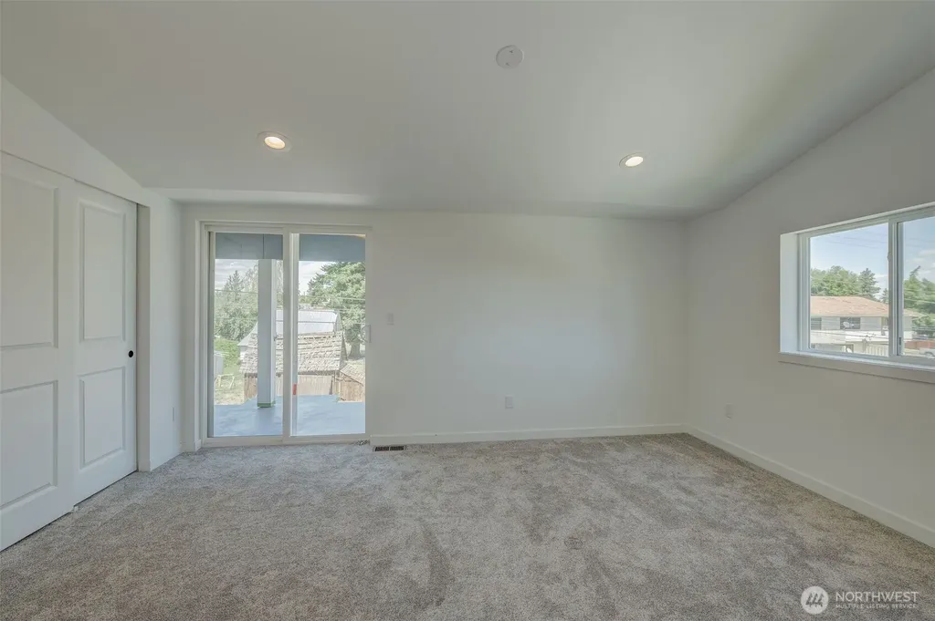 209 W Ash Street Waterville WA 98858