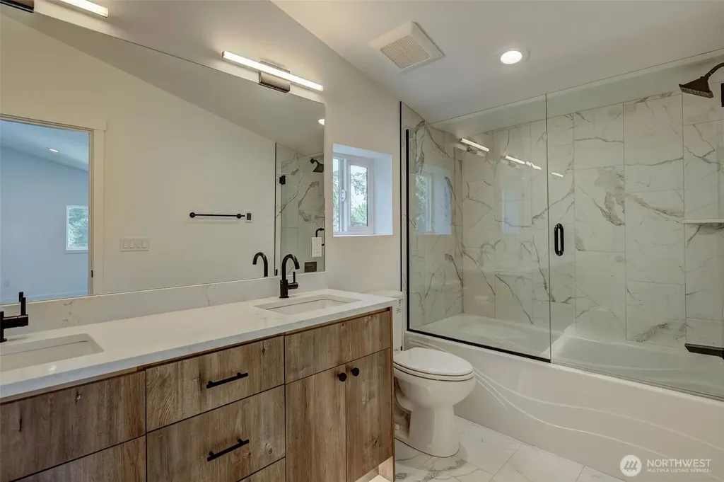 209 W Ash Street Waterville WA 98858